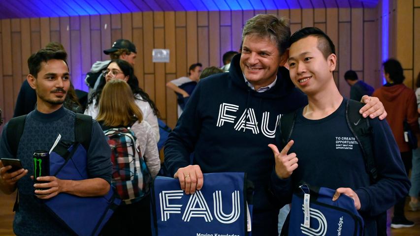 Selfie mit FAU-Präsident Joachim Hornegger.