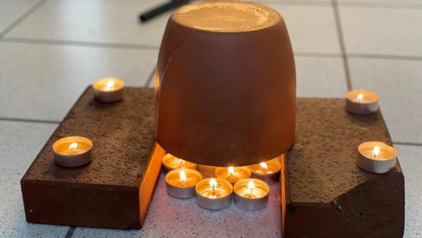 ROT-Teelichtoefen-Schornsteinfeger