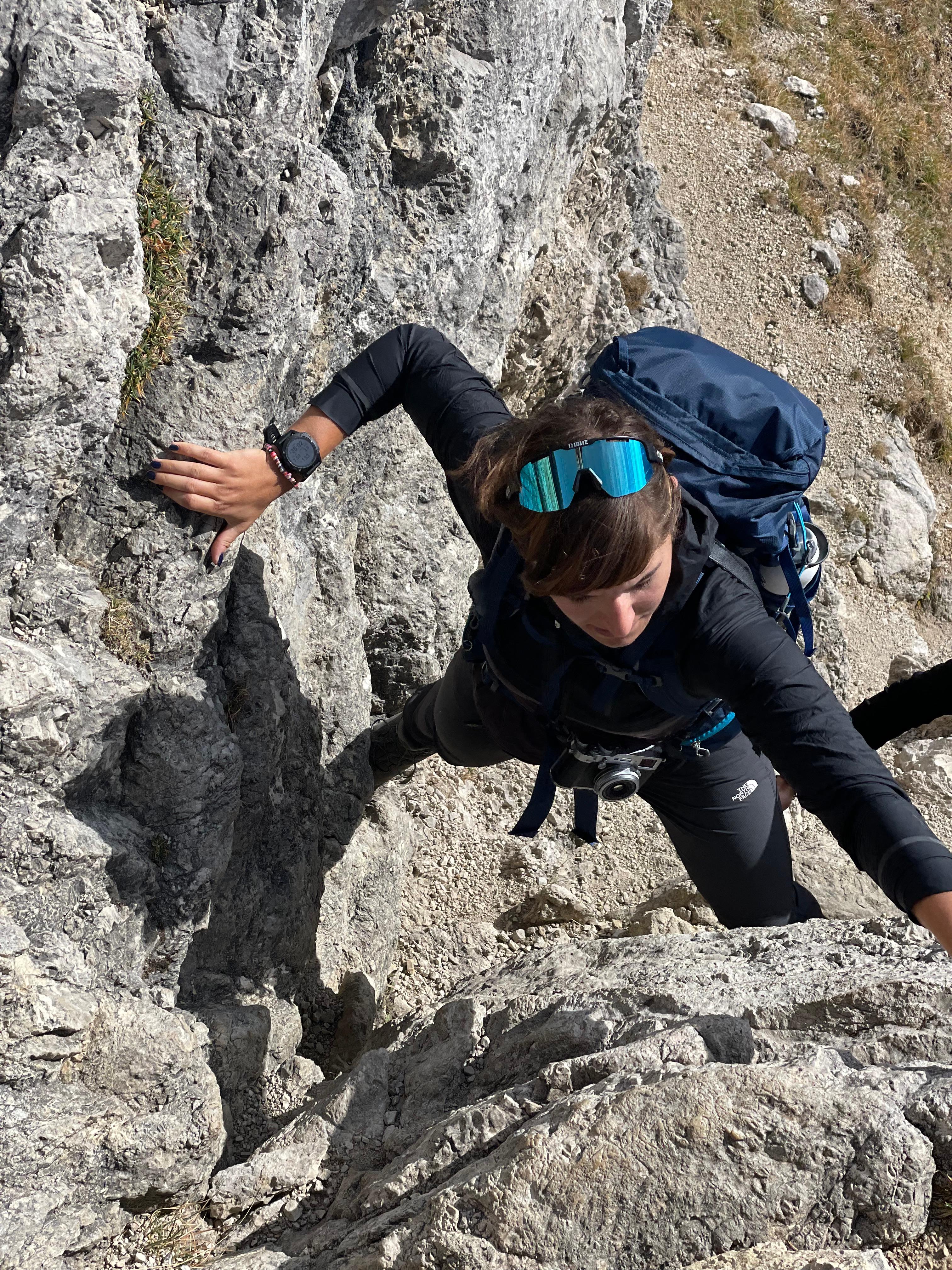 Auch ein wenig Kraxelei ist gefragt, um auf den Gipfel der Klammspitze zu kommen. Für schwindelfreie und trittsichere Wanderer allerdings kein Problem. 