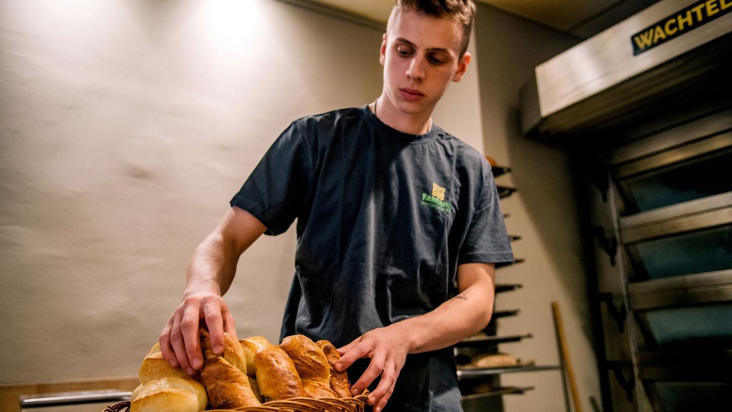Nach der Arbeit sehen können, was man geschaffen hat: Das ist einer der Gründe, warum Marcel Dähne seinen Joballtag als Bäcker-Geselle gerne mag.