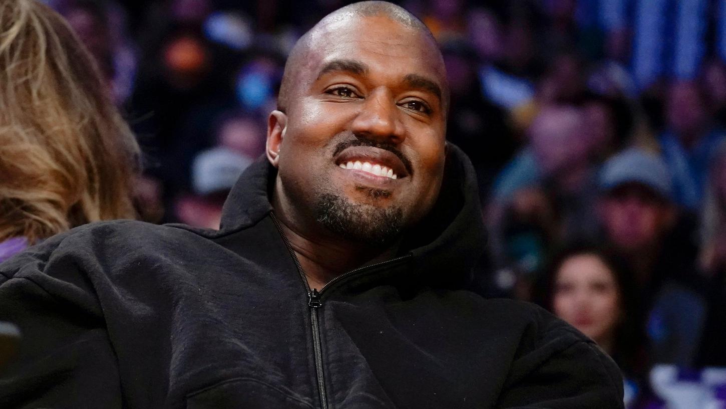 Der Sportartikelhersteller Adidas stellte die Zusammenarbeit mit Kanye West ein.