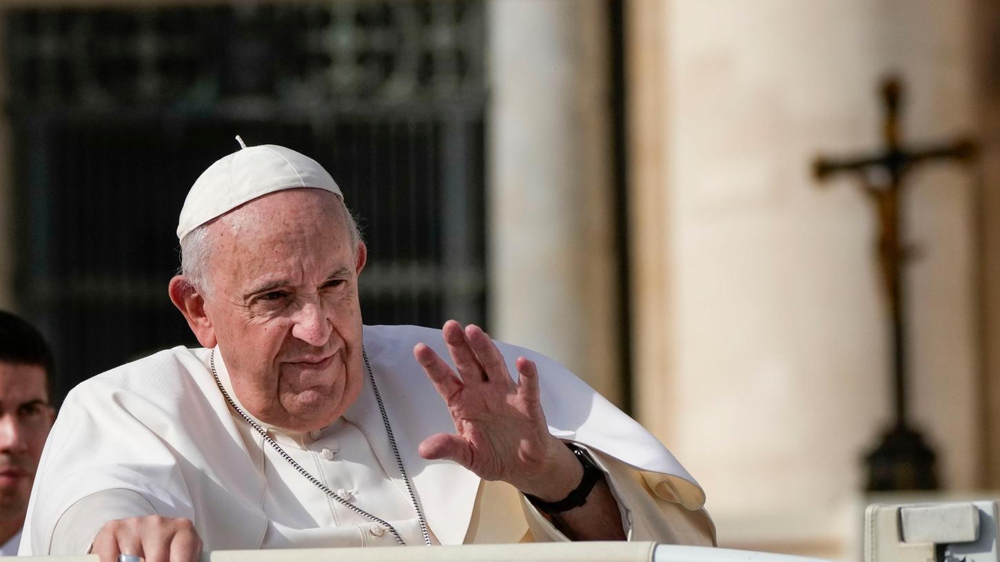 Papst Franziskus bezeichnet Pornografie als Laster. Papst Franziskus bezeichnet Pornografie als Laster.