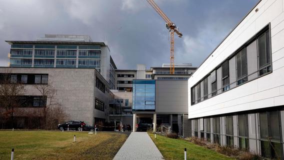 Der Neumarkter Kreishaushalt steigt auf fast 200 Millionen Euro - Klinikum mit kräftigem Defizit