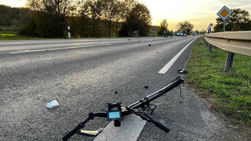 Der Unfall ereignete sich am Sonntagnachmittag, 30. Oktober, auf der B470 bei Zeckern im Landkreis Erlangen-Höchstadt.