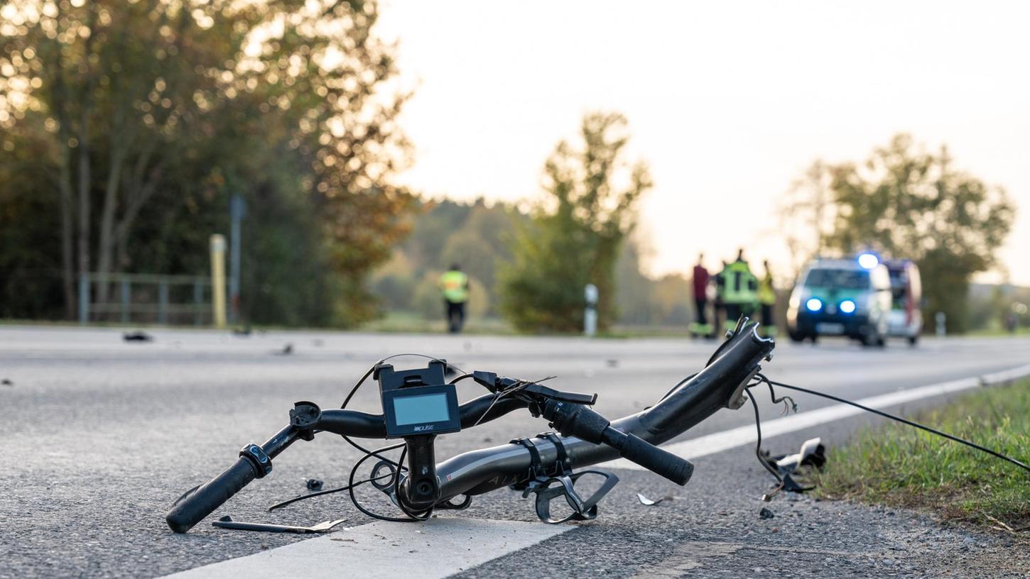 Am Sonntagnachmittag kam es auf der B470 bei Zeckern zu einem Verkehrsunfall. 