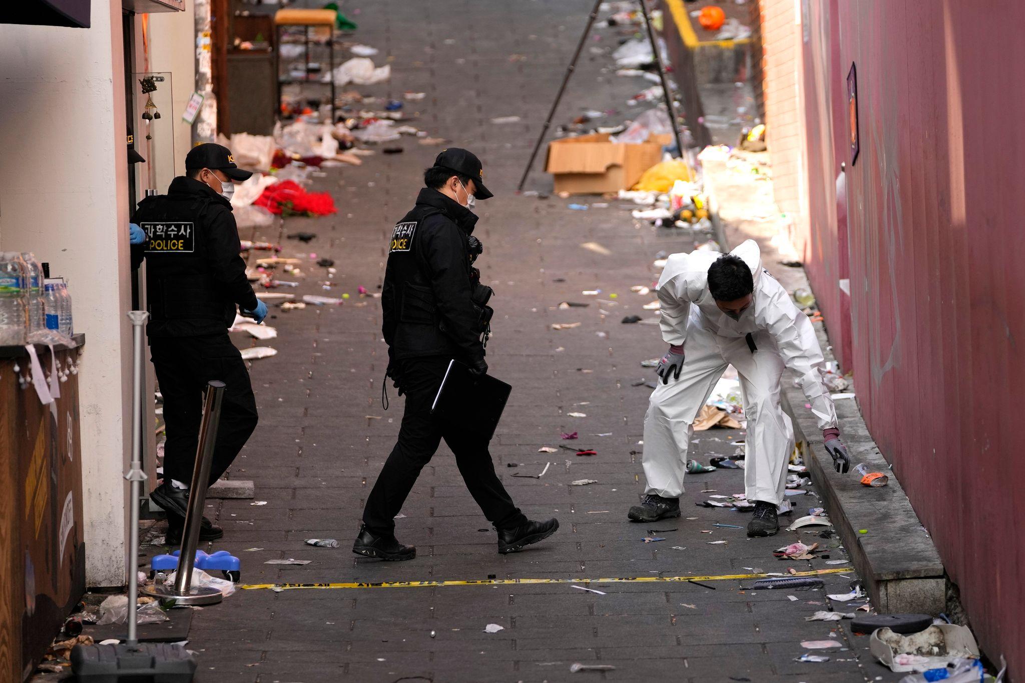 156 Tote: Polizei Räumt Nach Massenpanik In Seoul Fehler Ein