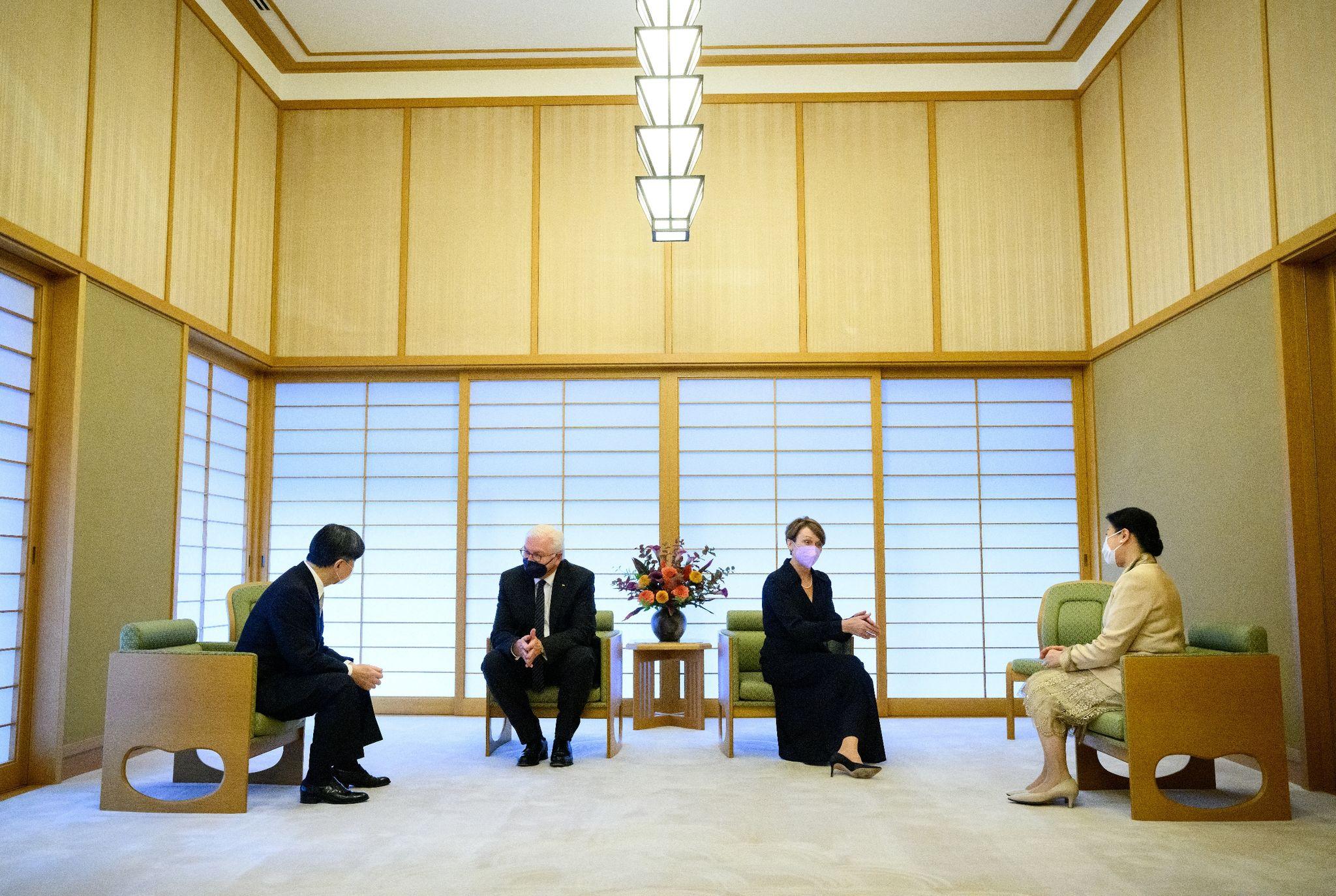 Steinmeier und Büdenbender bei japanischem Kaiserpaar