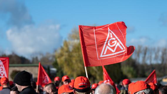 Kundgebungen in Nürnberg und Ansbach: Mitarbeiter von Bosch protestierten gegen Stellenabbau