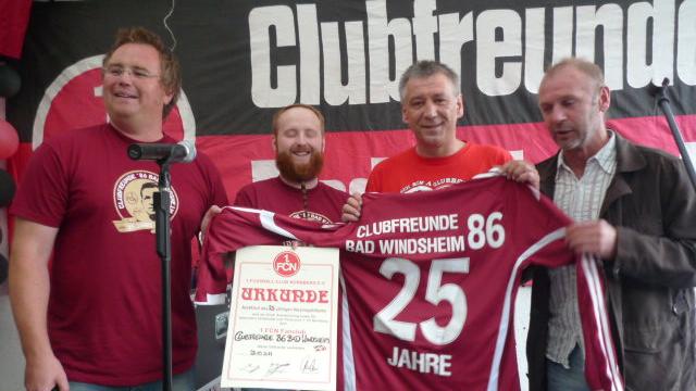 Clubfreunde '86 Bad Windsheim feiern mit Dieter Eckstein