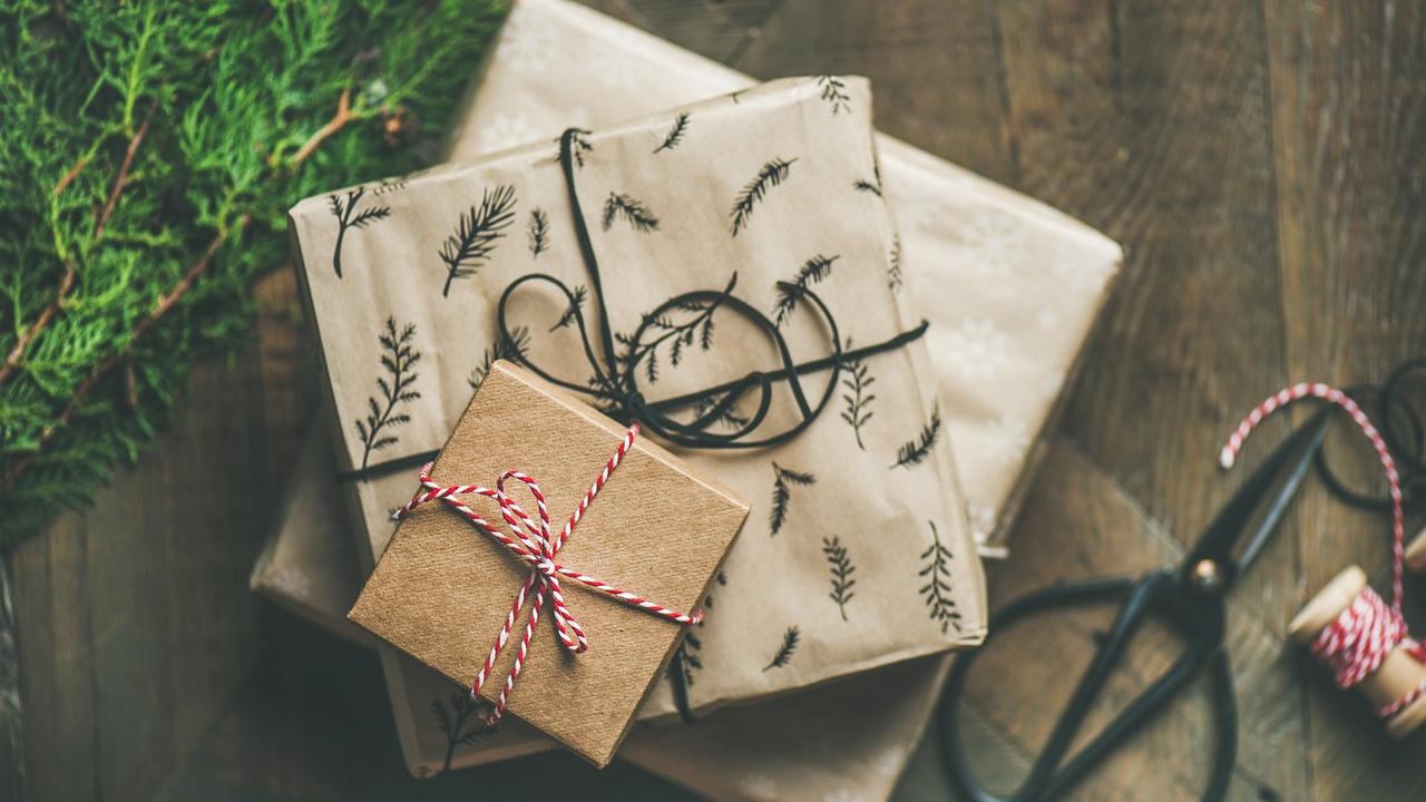 In unserem Beitrag finden Sie 30 nachhaltige Geschenkideen.