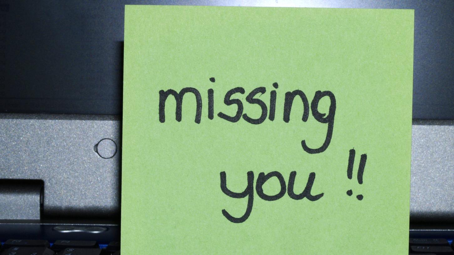 Hier finden Sie 50 Sprüche, um "Ich vermisse dich" zu sagen.