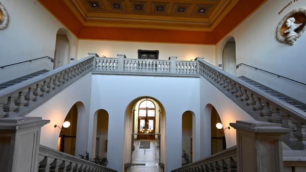 Das repräsentative Treppenhaus.