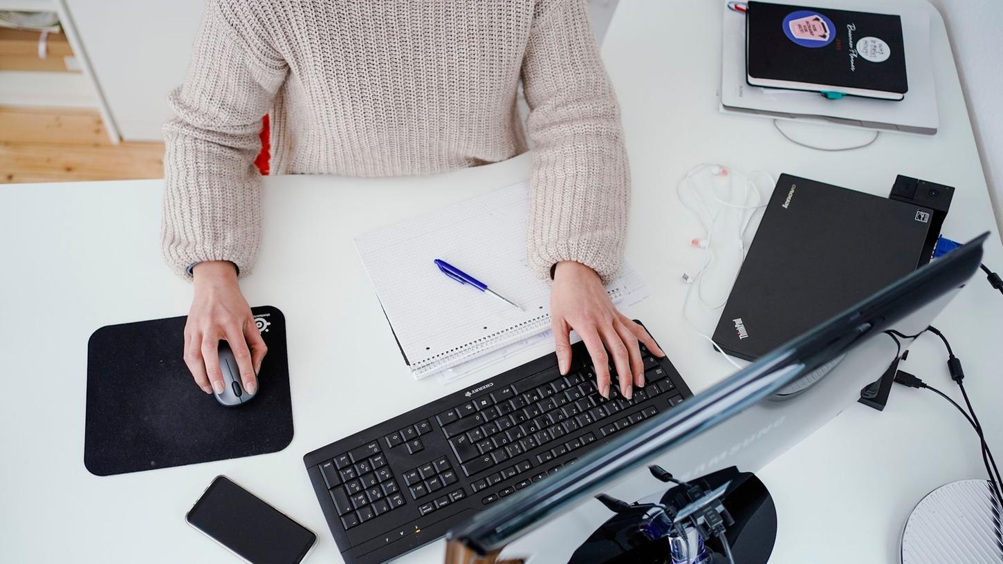 Homeoffice oder Pendeln ins Büro - was ist eigentlich günstiger? (Symbolbild)