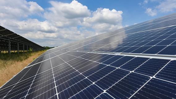 120 Module von Solarpark an A70 bei Stadelhofen gestohlen