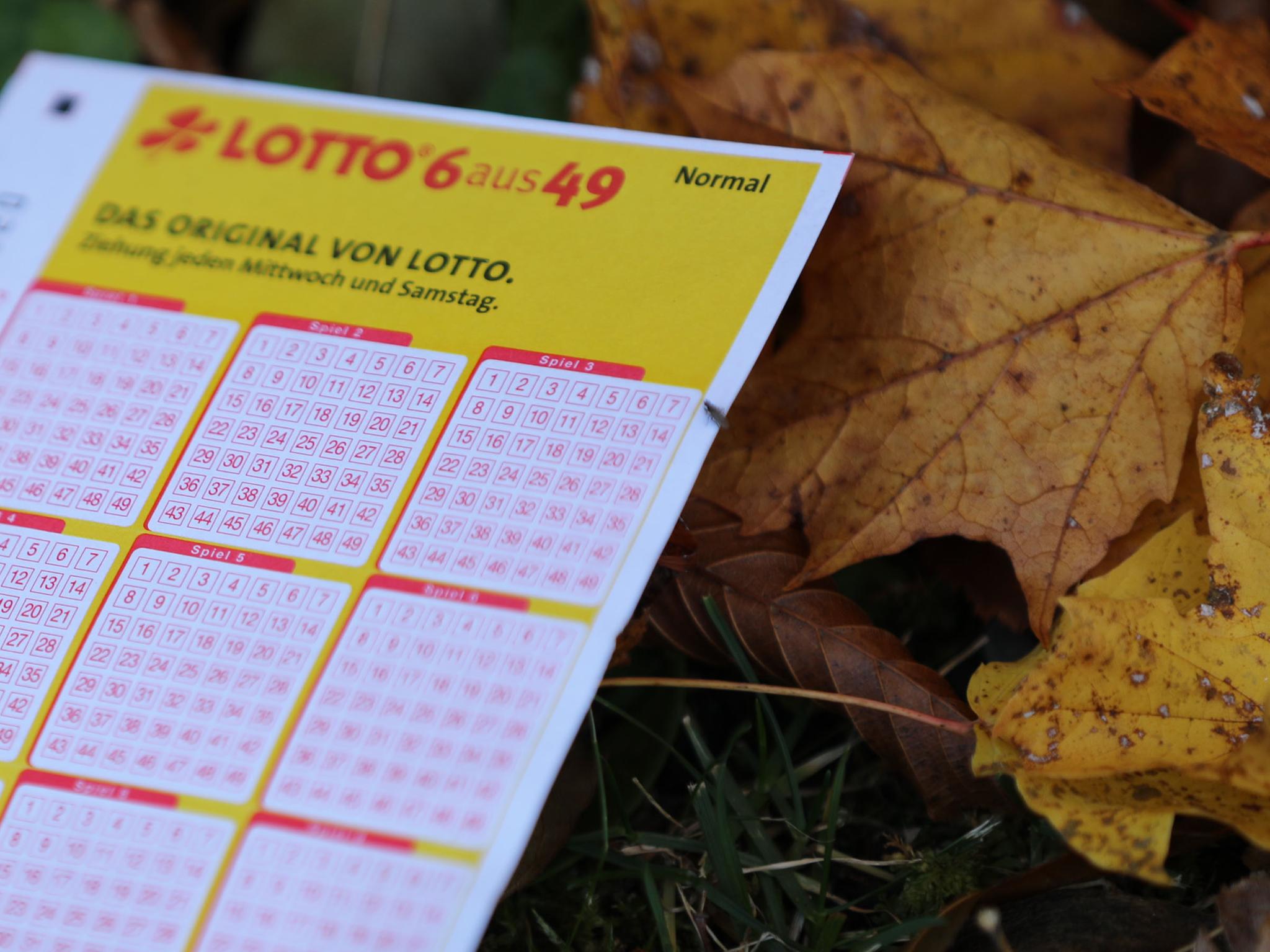 Führerschein im Lotto gewonnen? – Gelbe Schilder