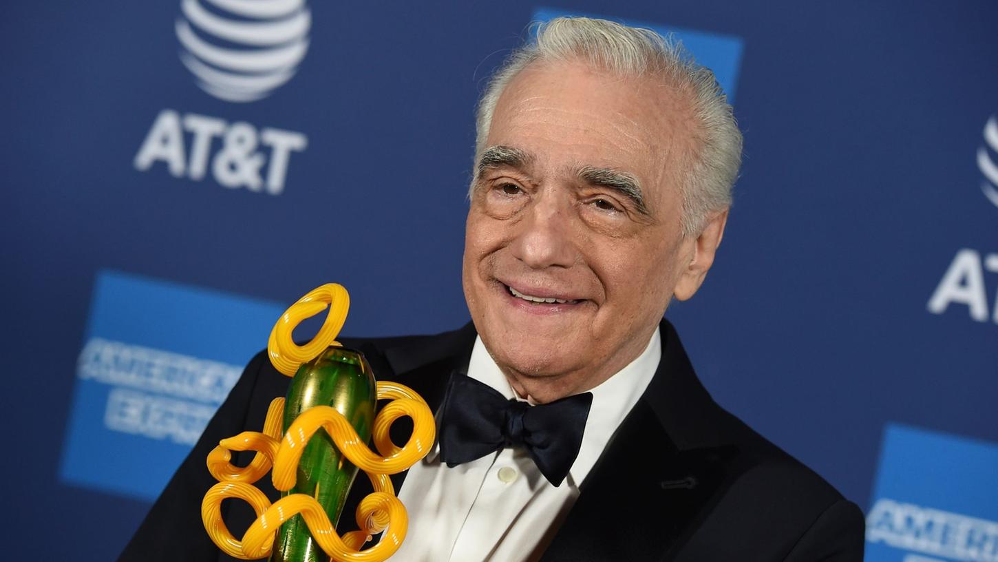Regisseur und Drehbuchautor Martin Scorsese, der für seinen Film "The Irishman" mit dem Sonny Bono Visionary Award ausgezeichnet wurde, steht im Presseraum der 31. Palm Springs International Film Festival Awards Gala.