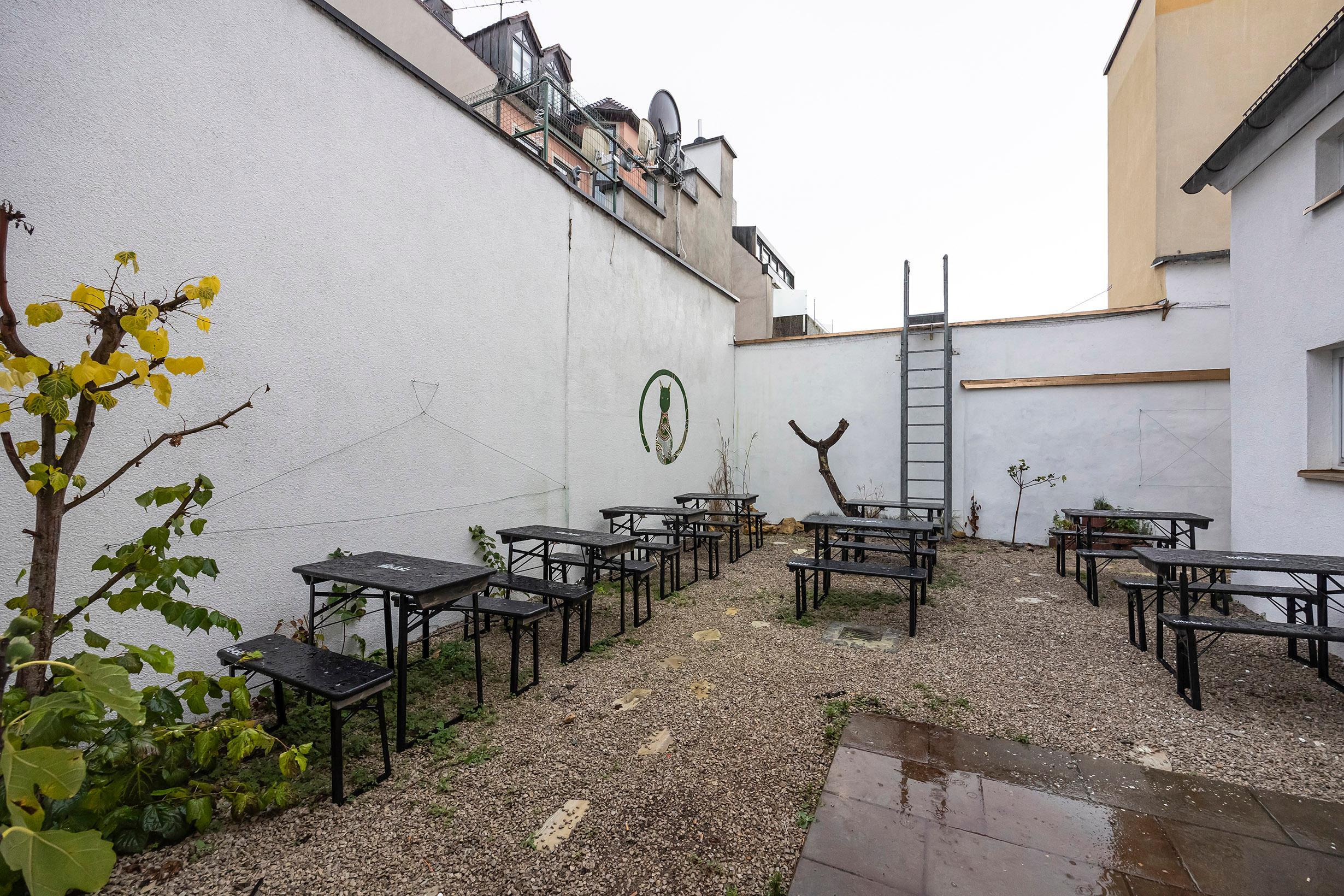 Auch ein Garten ist vorhanden.