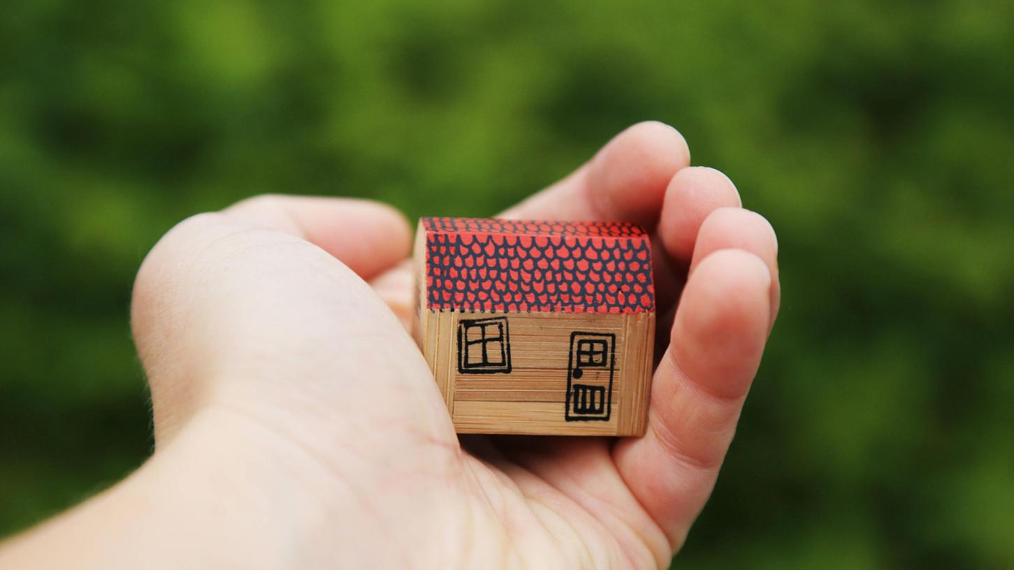 Immobilien sind trotz der jüngsten Preisrückgänge im Schnitt teurer als von fünf Jahren. Immobilien sind trotz der jüngsten Preisrückgänge im Schnitt teurer als von fünf Jahren.