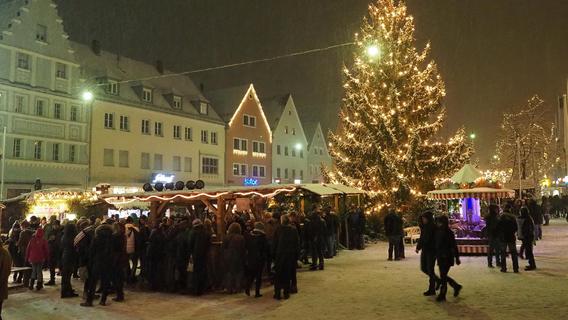 Länger geht's nicht: 30 Tage Weihnachtsmarkt im Herzen der Neumarkter Altstadt