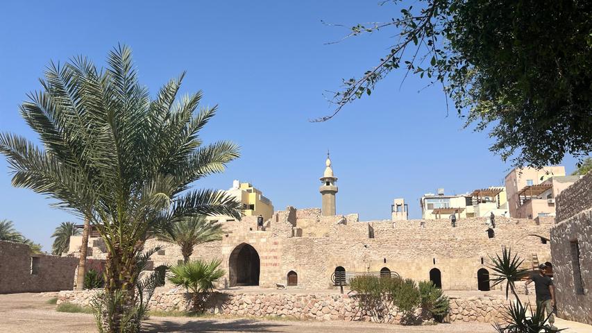 Auch die Burg von Akaba ist einen Besuch wert. Die imposante Festung wurde im 16. Jahrhundert erbaut.