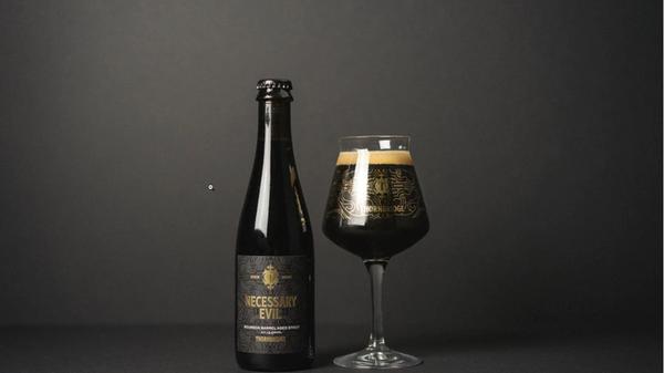 Das "Necessary Evil" schlägt sie alle, wenn es um Flavoured Beer geht. Der edelbittere Gaumenschmeichler kommt aus England von der Thornbridge Brewery.