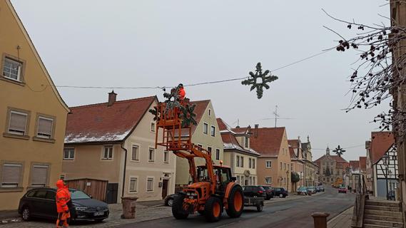 Weihnachtsbeleuchtung in Ellingen leuchtet kürzer