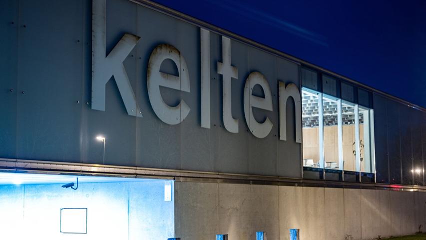 Diebe haben aus dem Kelten-Römer-Museum in Manching einen mehrere Millionen Euro teuren Goldschatz erbeutet. Diebe haben aus dem Kelten-Römer-Museum in Manching einen mehrere Millionen Euro teuren Goldschatz erbeutet.