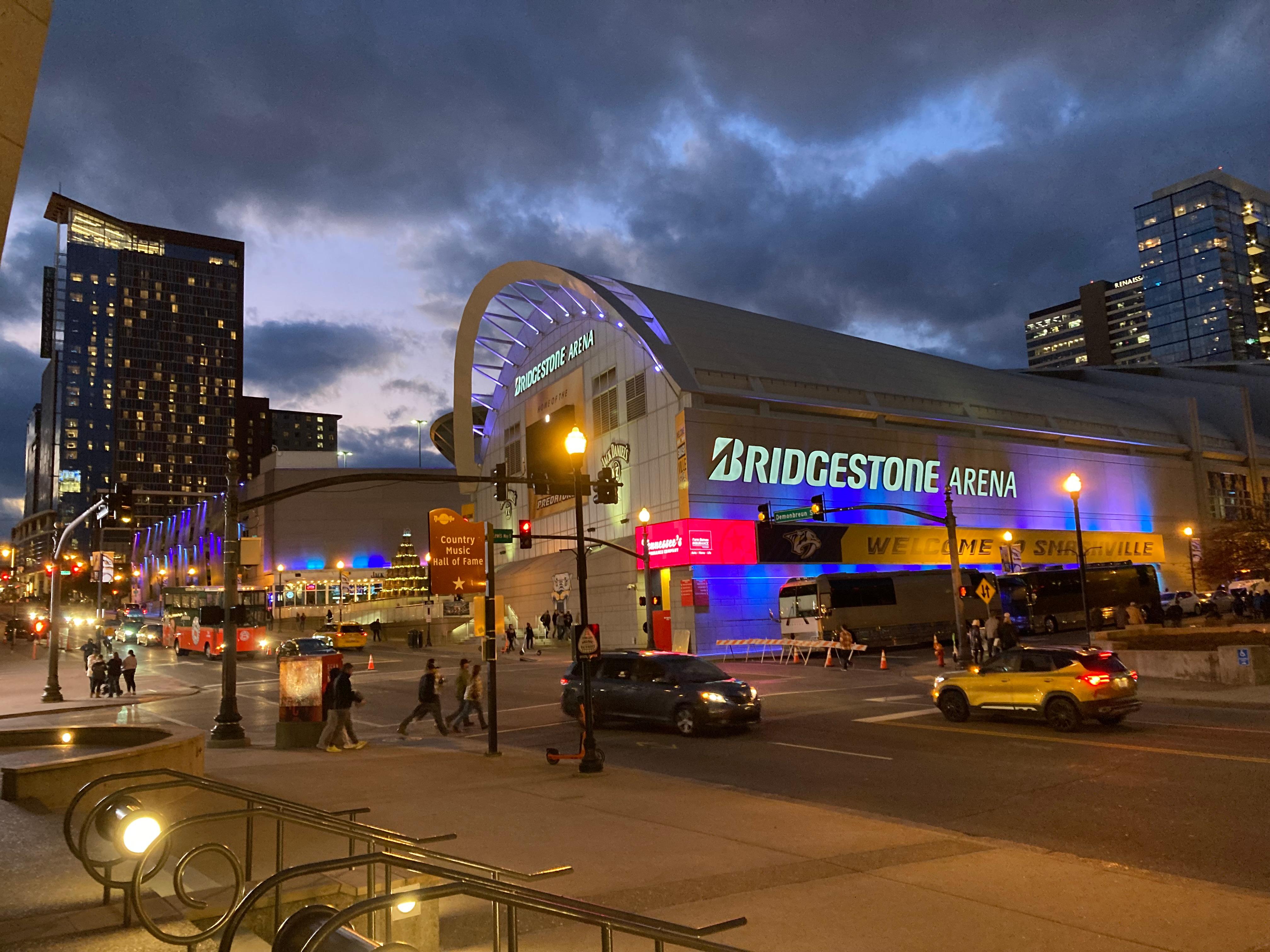 ...während an seinen Enden die modernen Stadien der Tennessee Titans und der Nashville Predators (Foto) stehen, des Football- und des Eishockey-Teams der Stadt. Die spannende Reisereportage zu dieser Bildergalerie lesen Sie hier in unserem Premium-Portal nn.de