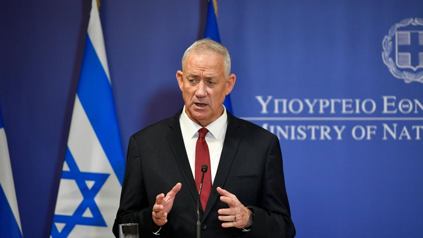 Israels Verteidigungsminister Benny Gantz während einer Pressekonferenz.
