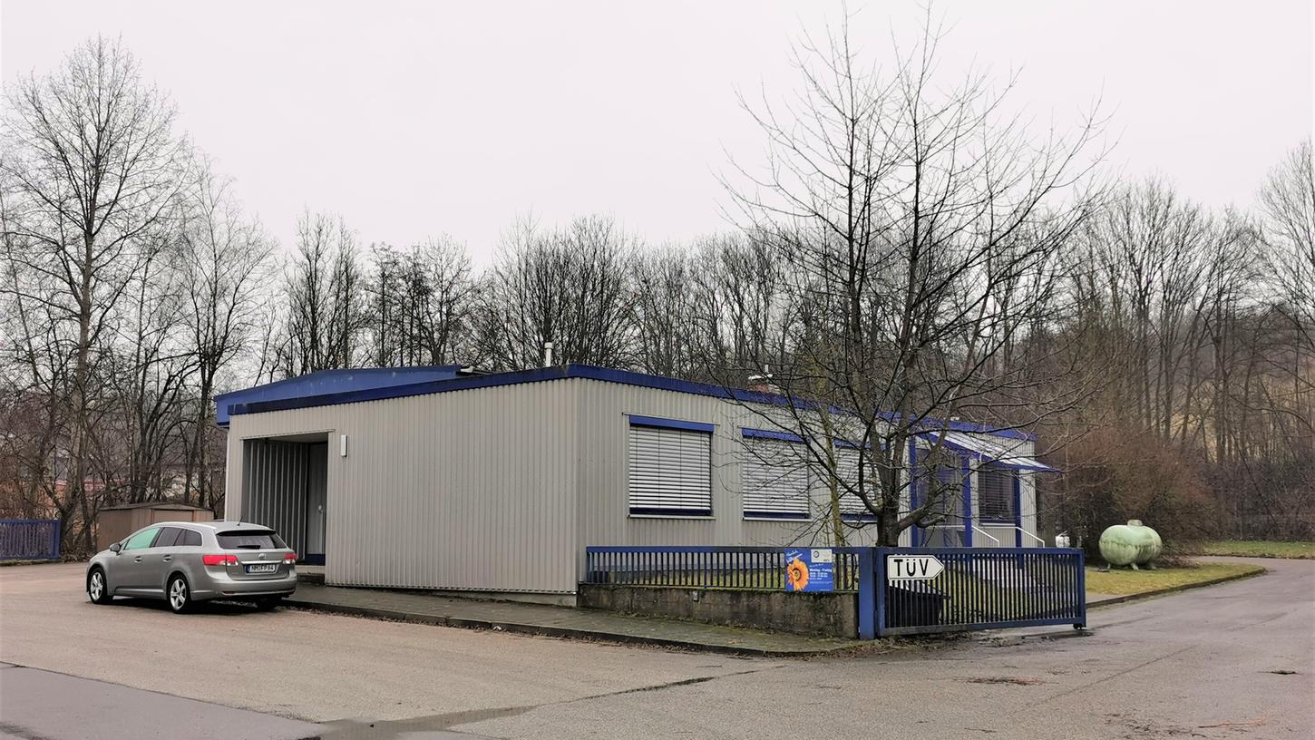 Der TÜV Altensittenbach wird zur Zeit umgebaut. Der TÜV Altensittenbach wird zur Zeit umgebaut.