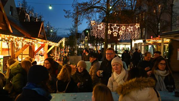 Die Eröffnung des Neumarkter Weihnachtsmarkts 2022.