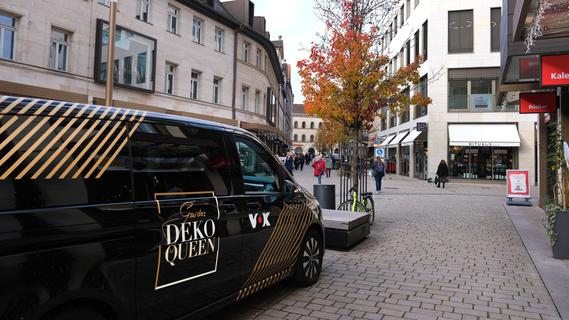 "Guidos Deko Queen" shoppt in Fürth: Bus der TV-Show gesichtet