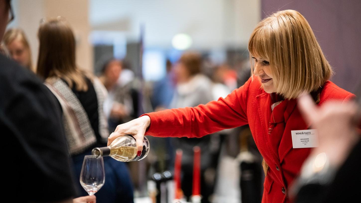 Besondere Weine - etwa aus Franken, Moldawien, Libanon - gab es zum Probieren beim Wein-Event in Nürnberg.