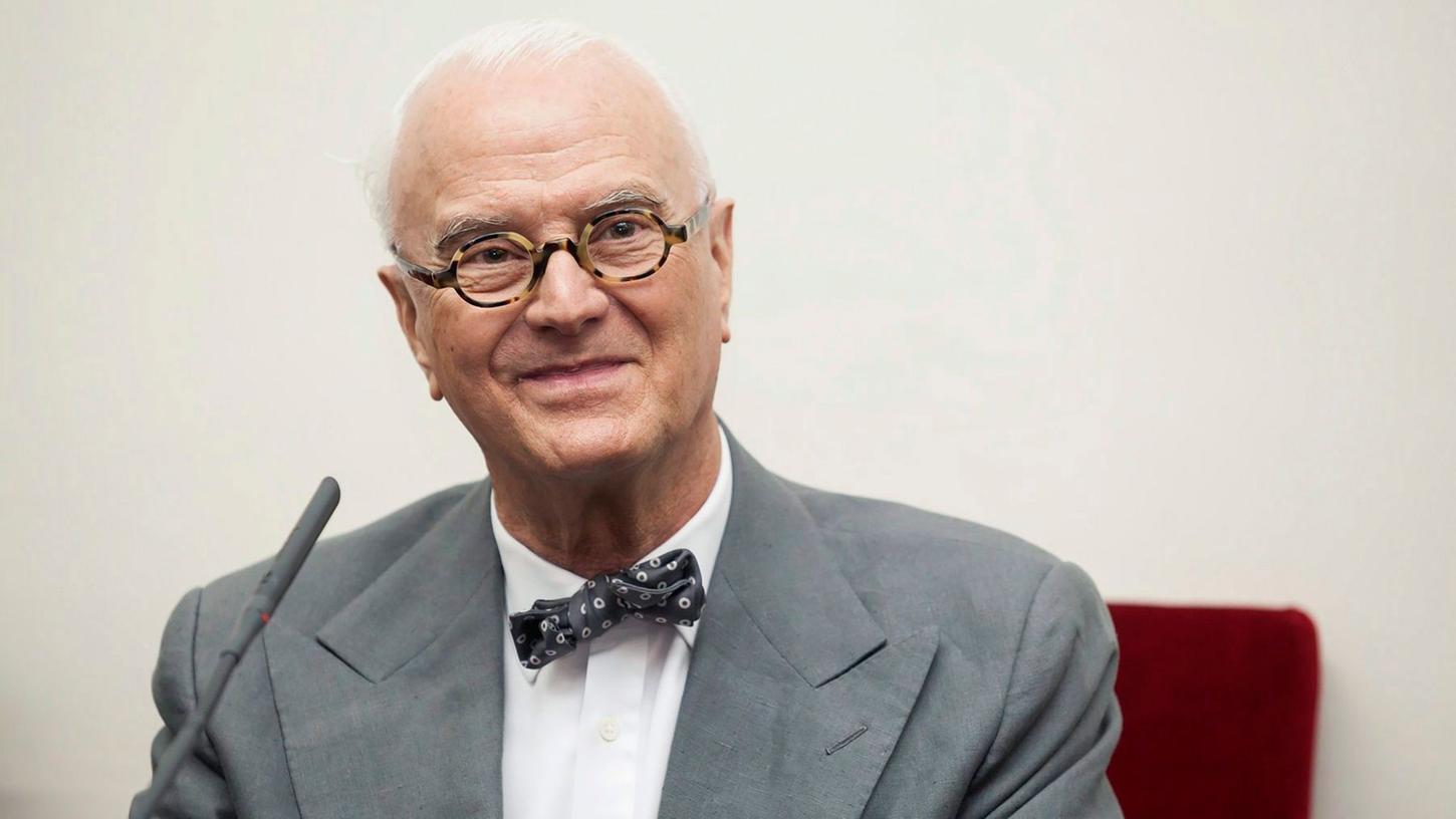 Manolo Blahnik wird 80 und ist