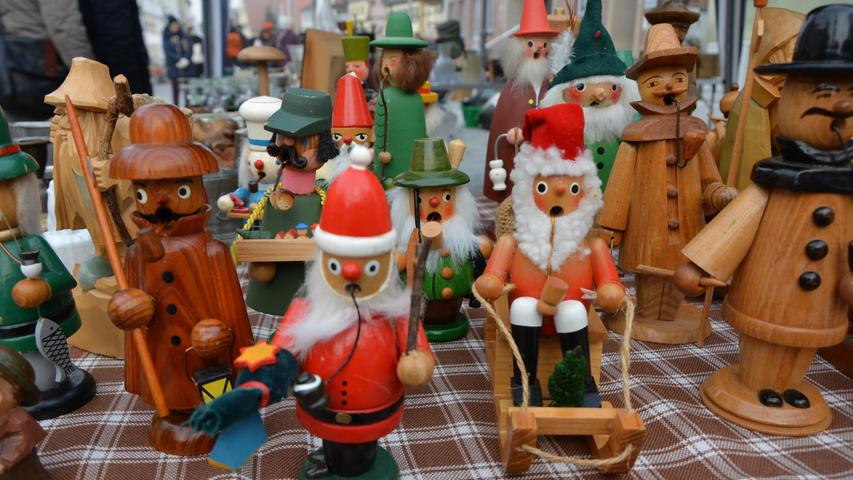 Wer noch Advents- und Weihnachtsdeko suchte, war auf dem Wintertrödelmarkt genau richtig.
