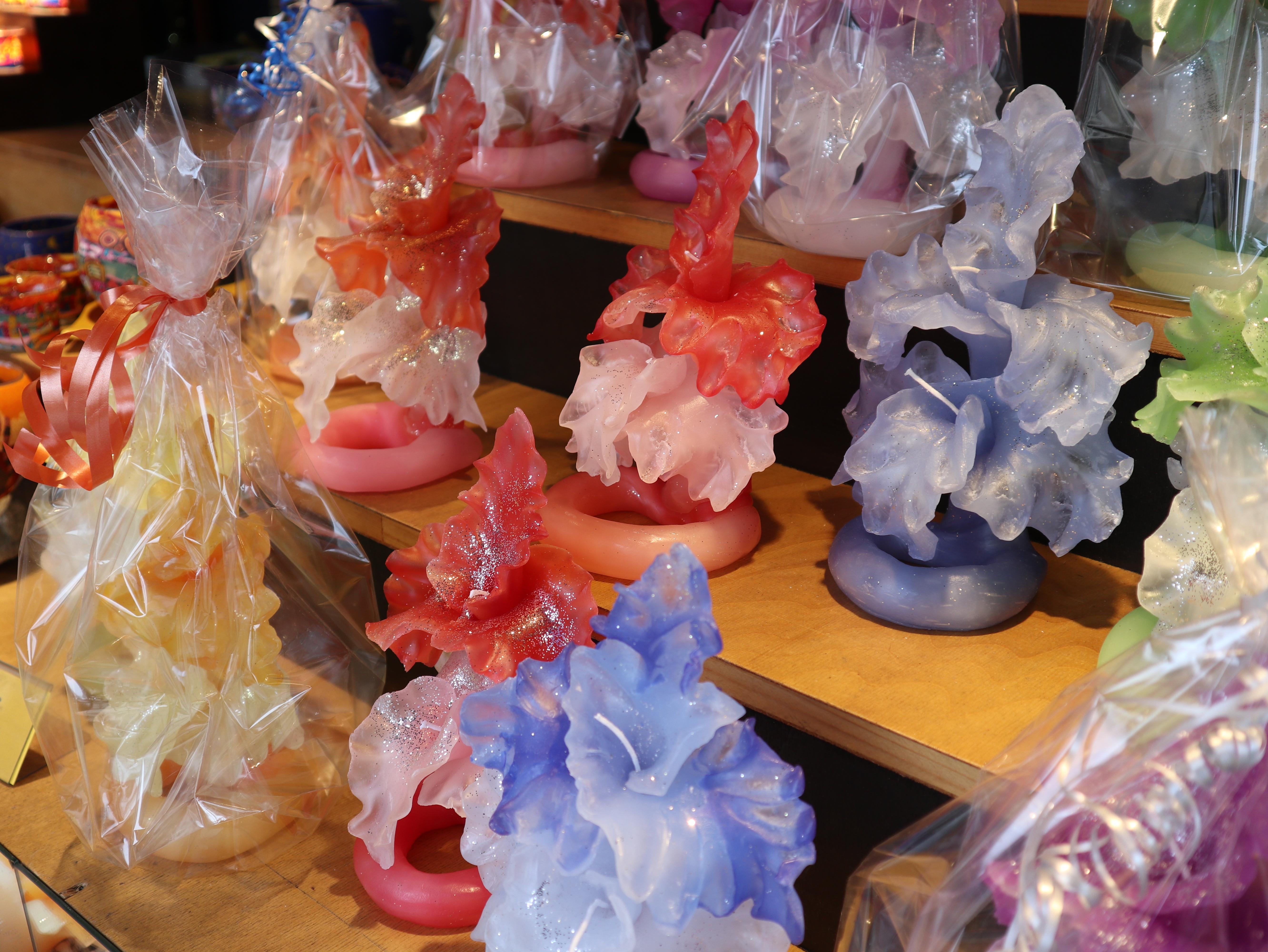 Bl&uuml;tenf&ouml;rmige Kerzen