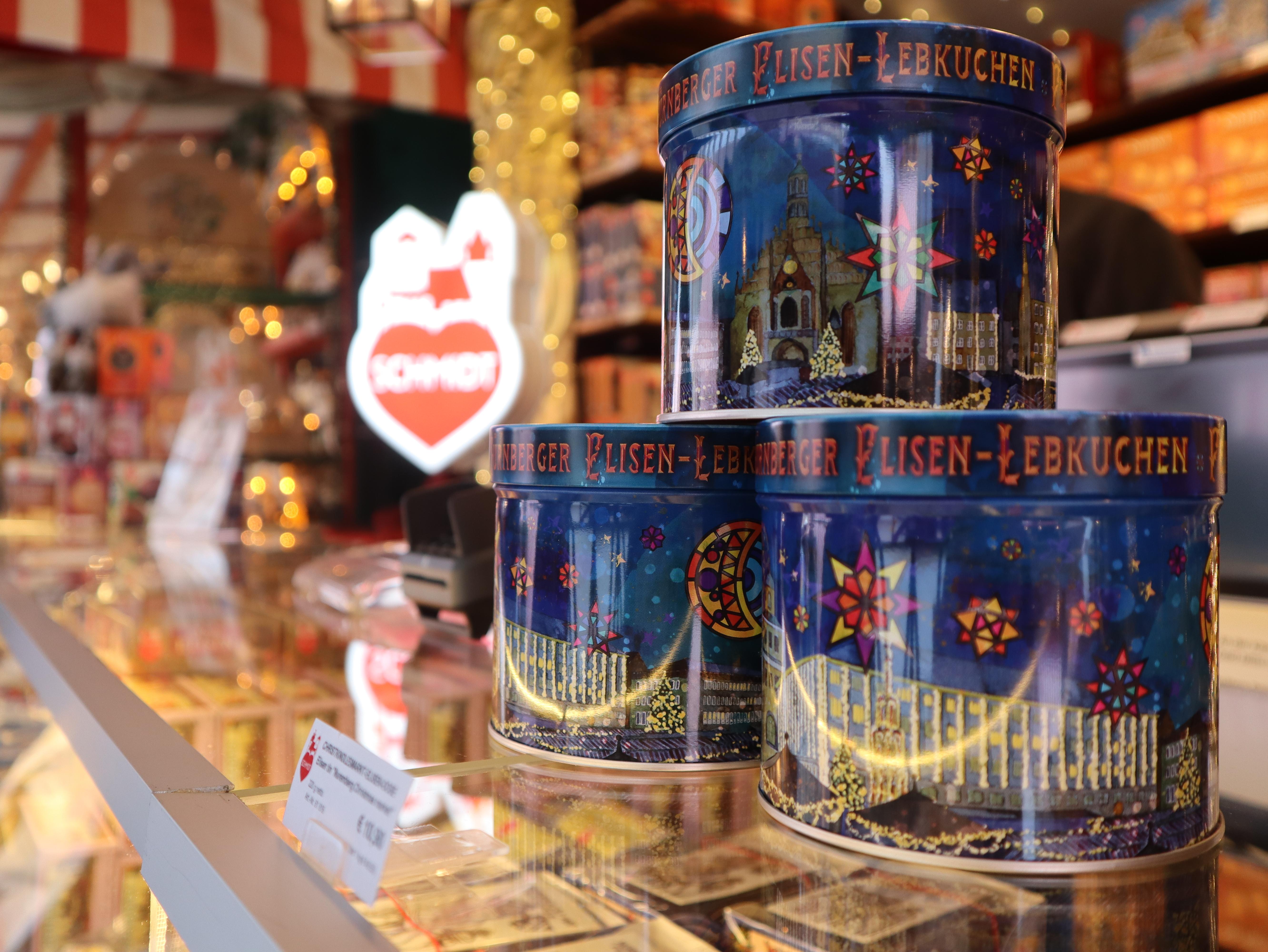 In der Bude 127 von Lebkuchen-Schmidt gibt es leckere Lebkuchen.