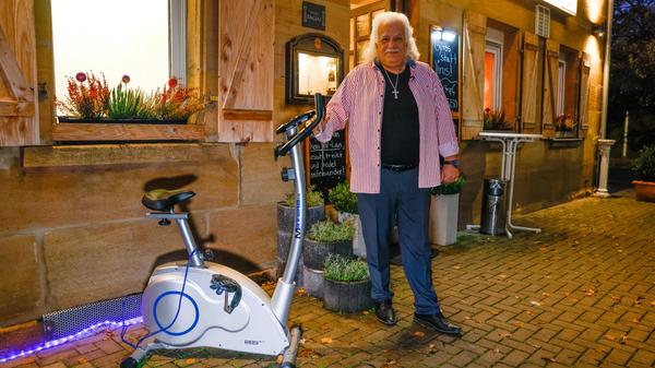 Radeln für eine Runde Ouzo: "Bitte treten, wir brauchen Strom!"