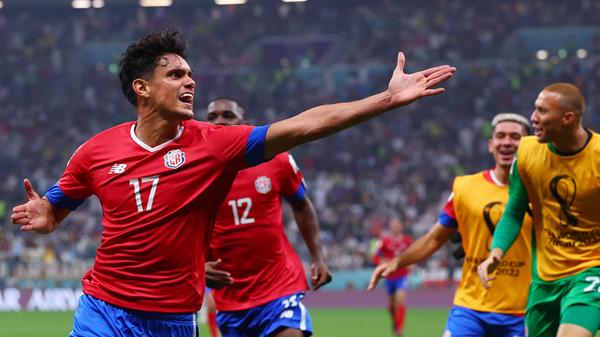 Einen weiteren Rückschlag mussten die Deutschen in der 70. Minute hinnehmen. Costa Rica schoss sich mit einem weiteren Tor in Führung.