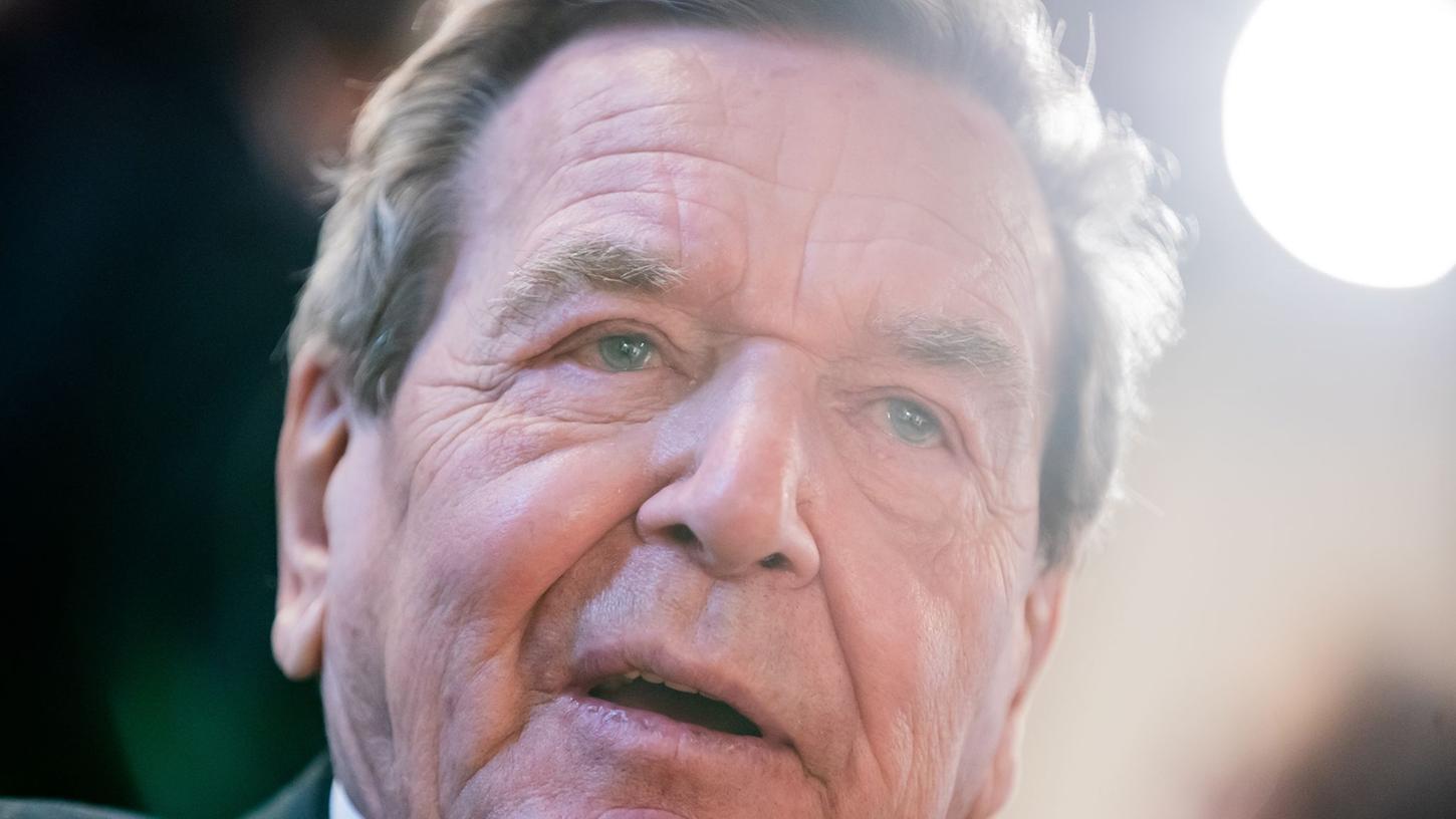 Das Parteiordnungsverfahren gegen Gerhard Schröder ist in die Berufung gegangen.