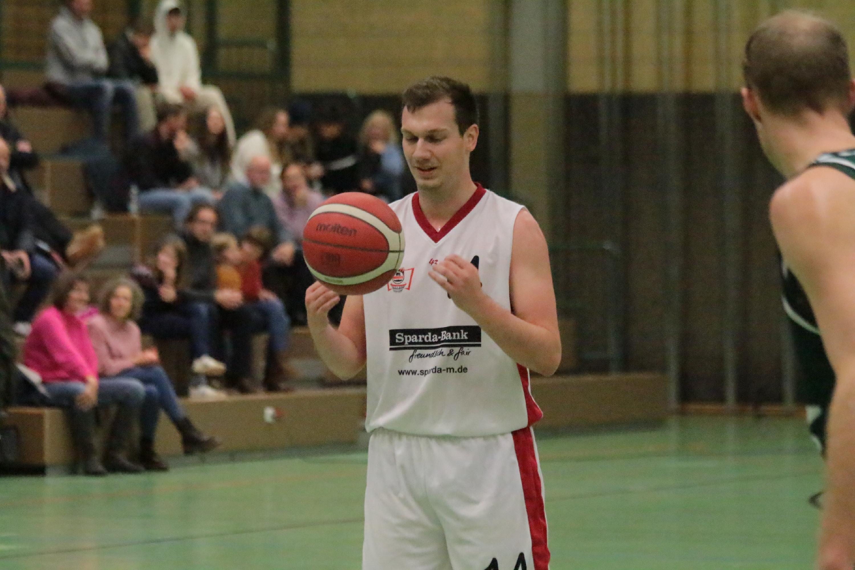 Mit 20 Punkten in 22 Einsatzminuten feierte Florian Beierlein nach seiner Verletzungspause ein sehr gelungenes Comeback.