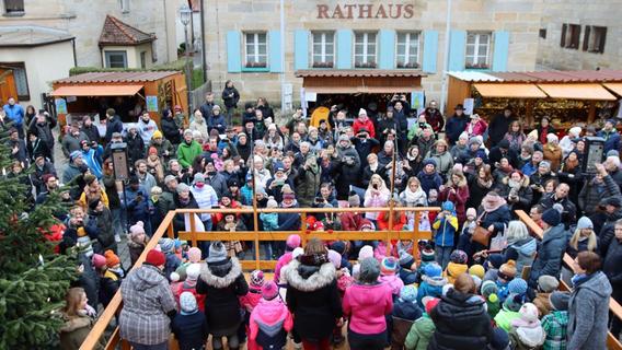 Ottensooser Weihnachtsmarkt: "Dorf-Highlight" zum Zweiten Advent