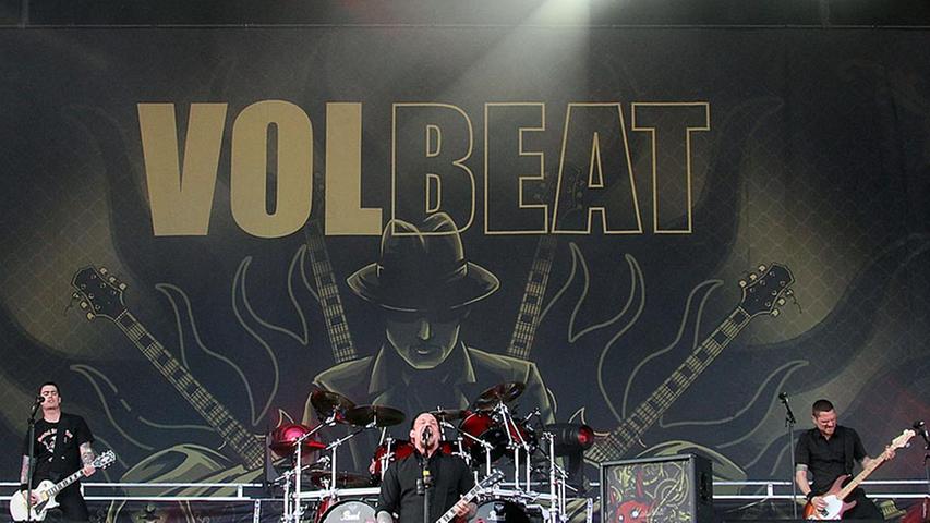 Die Heavy-Metal-Band Volbeat läutete am Samstag den Abend auf der Centerstage ein.
