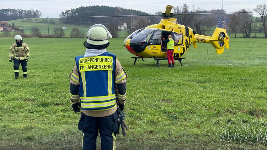 Schwere Kollision im Landkreis Fürth: 42-Jährige stirbt, ihre Beifahrerin schwebt in Lebensgefahr