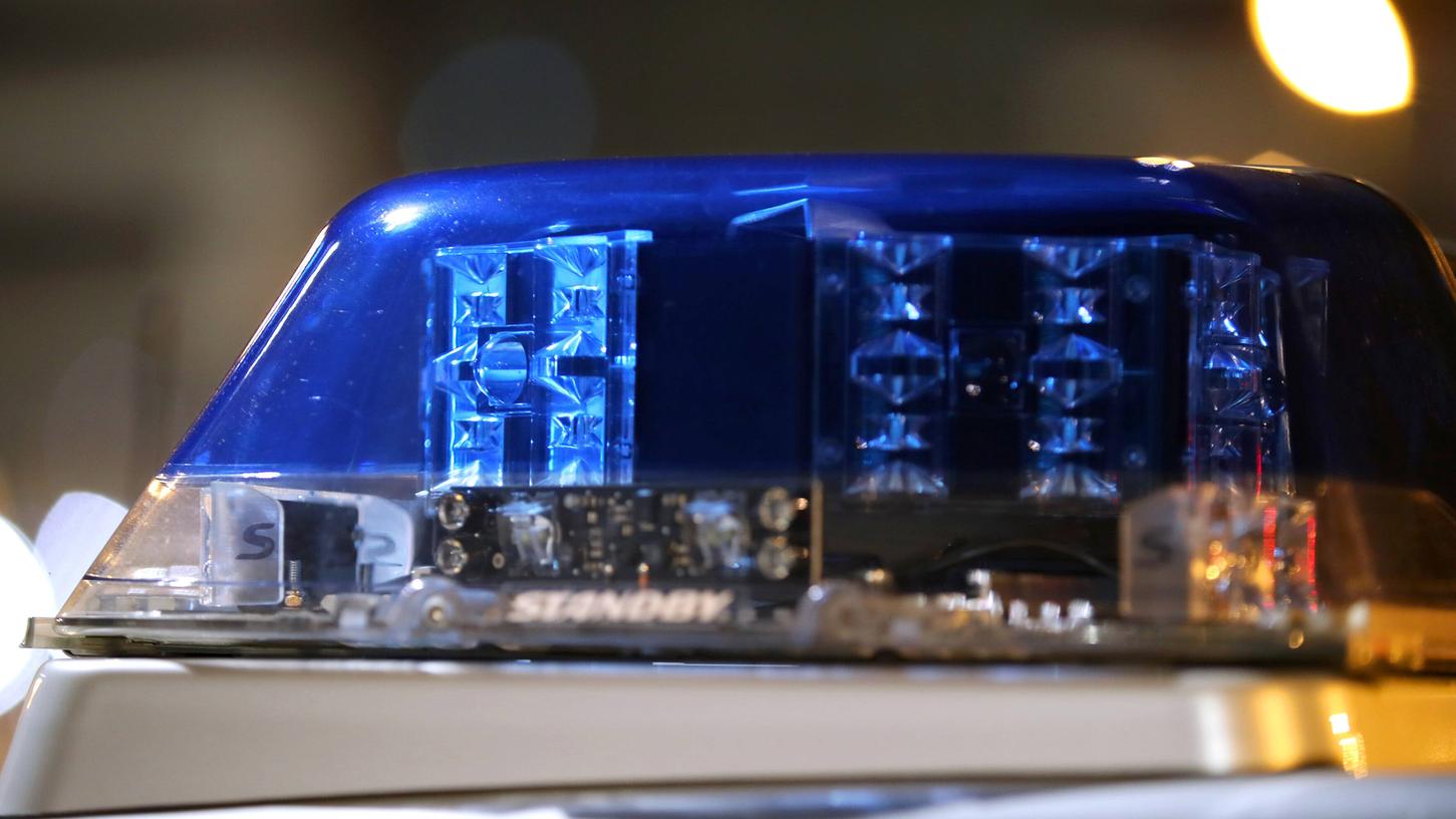 Großer "Einsatz" am Dienstagabend in Brunnau (Markt Allersberg): Das schreckte einige Anwohner auf. Großer "Einsatz" am Dienstagabend in Brunnau (Markt Allersberg): Das schreckte einige Anwohner auf.