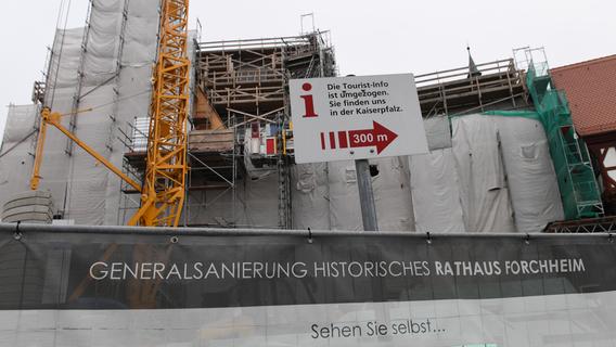 Förderanträge waren fehlerhaft: Sanierung des Forchheimer Rathauses wird noch teurer