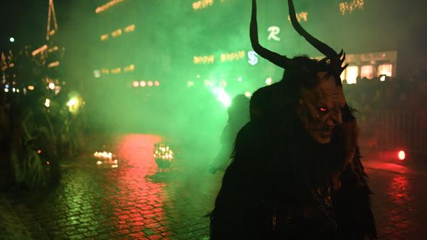 Dem begegnet keiner gerne alleine in der Nacht.