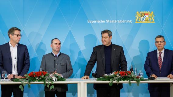 Jahresabschluss in Nürnberg: Kabinett verspricht mehr Geld für Bürger, Wirtschaft und Wissenschaft