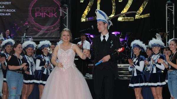 Faschingsgesellschaft Hechtonia mit dem Eröffnungsball in der Europahalle