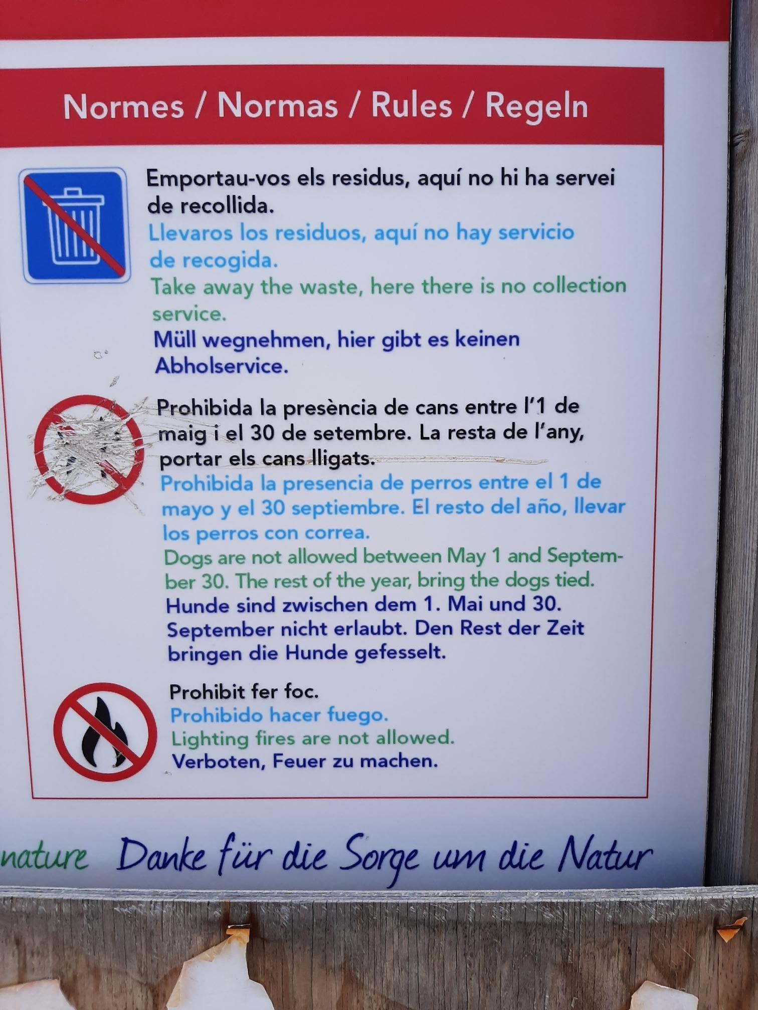 Gesehen auf Mallorca in der Cala Estreta. "Wir wanderten sehr viel, sahen aber keinen gefesselten Hund", schreibt Leserin Irmgard Friedrich aus Nürnberg zu diesem Foto. Alle Bilder der letzten Jahre unserer lustigen Deutschübersetzungen finden Sie hier.